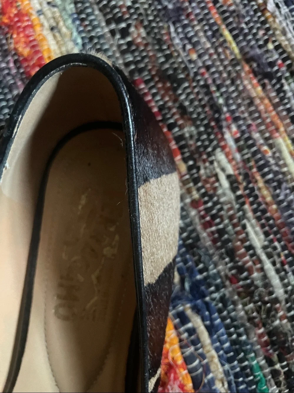 Salvatore Ferragamo Two-Tone Vara Bow Flats - Black & Beige